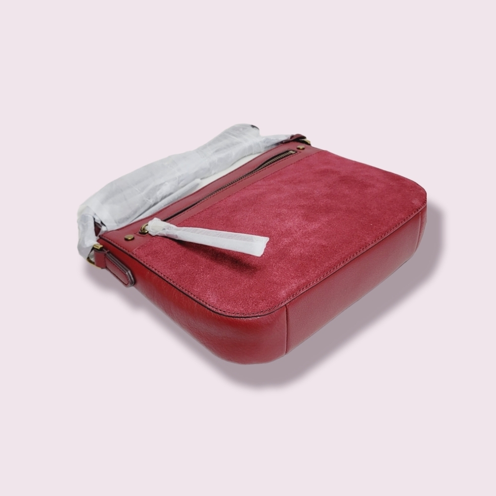 Fossil Farrah Red Velvet Crossbody - Picture 4 of 7